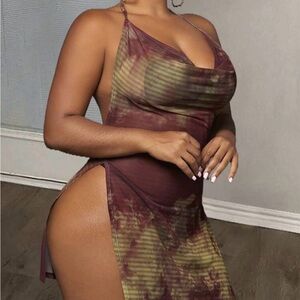 Tie-Dye Halter Maxi Dress